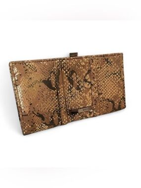 🤎Kenneth Cole Reaction Metallic Gold and Brown Wallet/ Clutch. Comes w/ box.